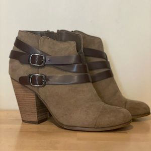 Carlos by Carlos Santana Booties Size 7.5